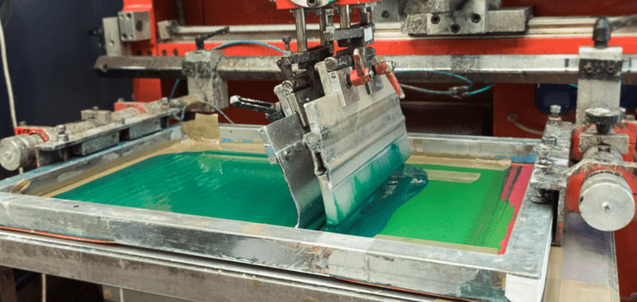 Wykorzystanie sitodruku w produkcji klawiatur membranowych